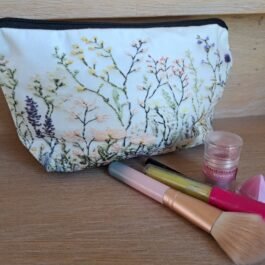 Make-Up Tasje Geborduurde Bloemen