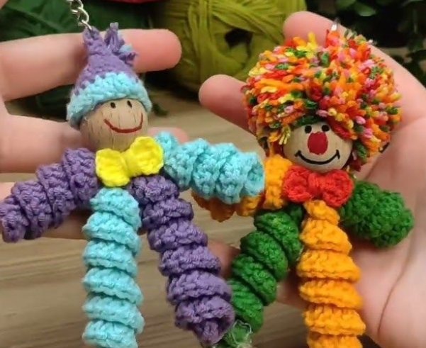 Workshop Carnaval Haken (7+) - Vrijdag 20 februari 9.30u-12.00u - Afbeelding 2
