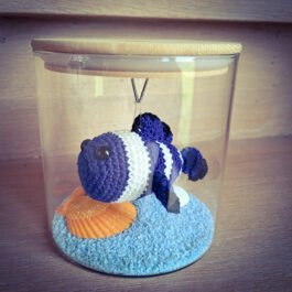 Vis in bokaal donkerblauw