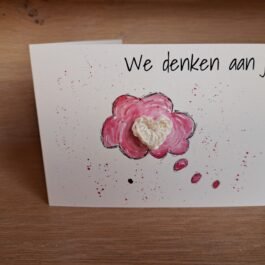 Kaartje Met Gehaakt Detail - Wolkje - We Denken Aan Je