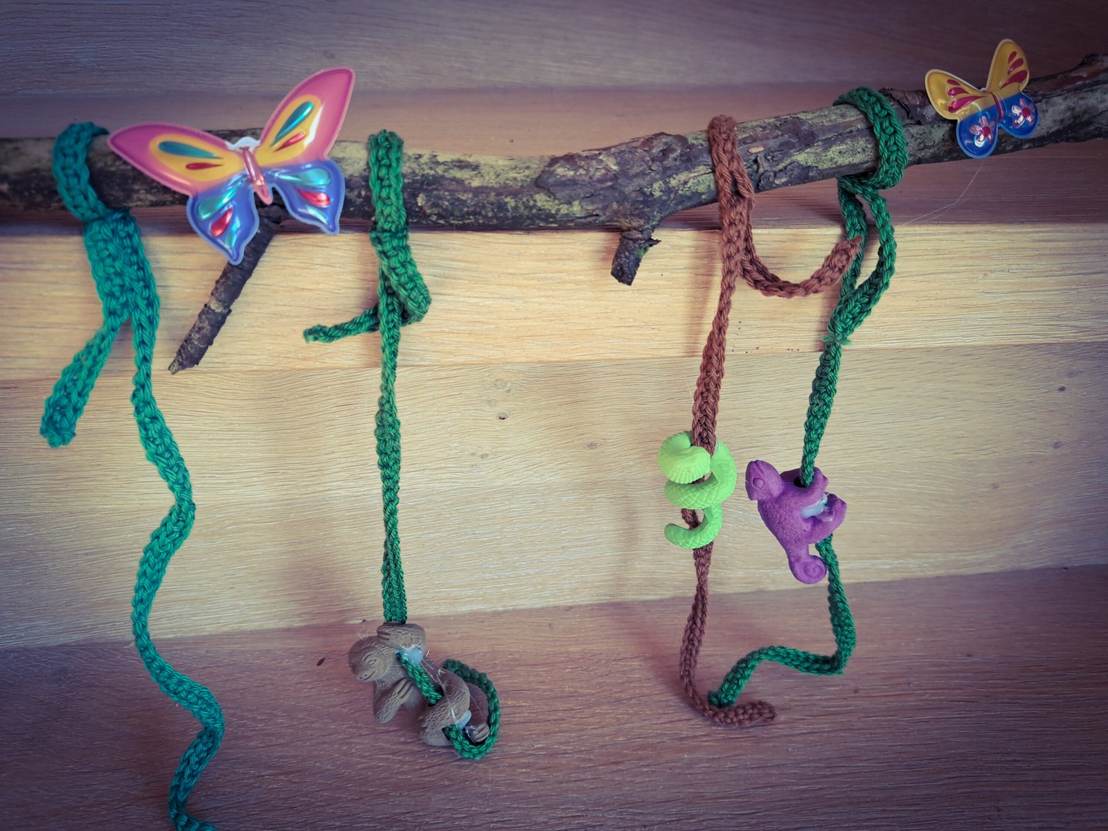 Workshop Haken Thema Jungle (7+) - Maandag 10 augustus 2026 9.30u-12.00u - Afbeelding 2